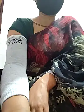 Snapshot of Archna-ji chatting on 02.12.25 Archna-ji online show from 02.12.25