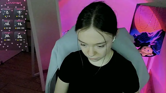 Snapshot of Florence_meow chatting on 02.22.25 Florence meow online show from 02.22.25