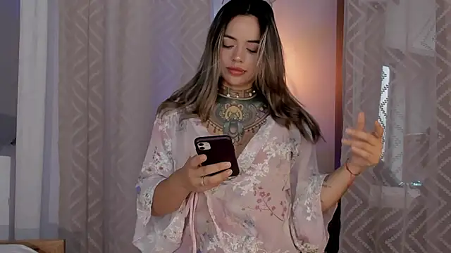 yandracelisofficial online show from 12.20.24