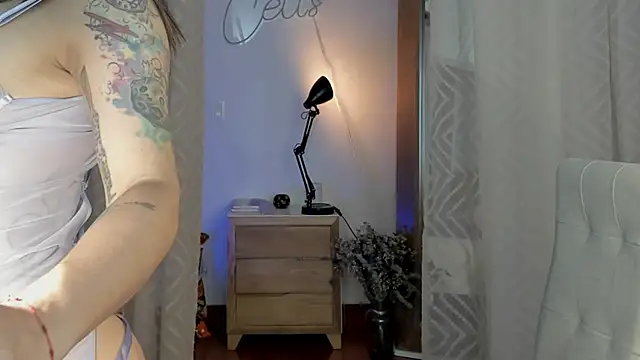 yandracelisofficial online show from 01.17.25