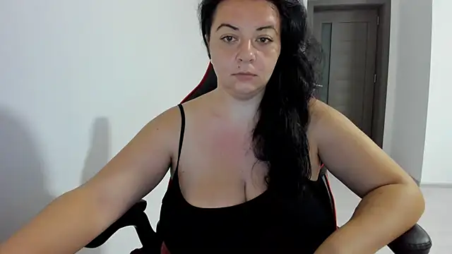 amiraisa11 online show from 09.10.25