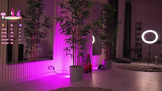 VanessaSimon online show from 03.02.25