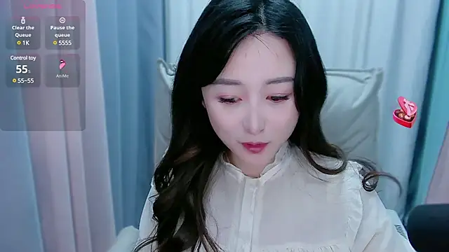 Snapshot of Liiniie-Lovers chatting on 01.03.25 Liiniie-Lovers online show from 01.03.25