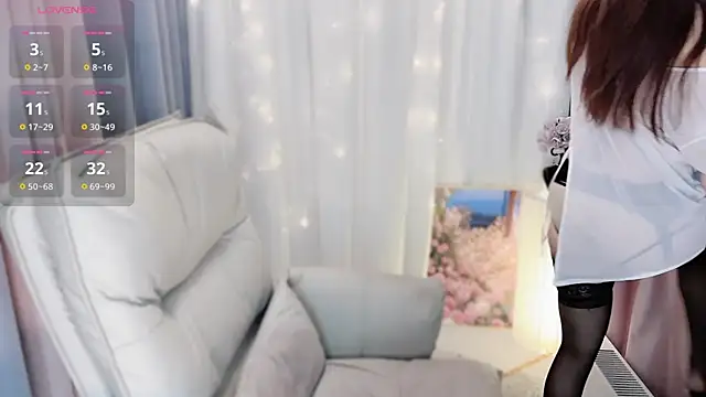 Snapshot of Liiniie-Lovers chatting on 02.24.25 Liiniie-Lovers online show from 02.24.25