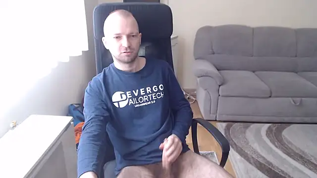 Snapshot of RealManHaveHairy chatting on 01.24.25 RealManHaveHairy online show from 01.24.25