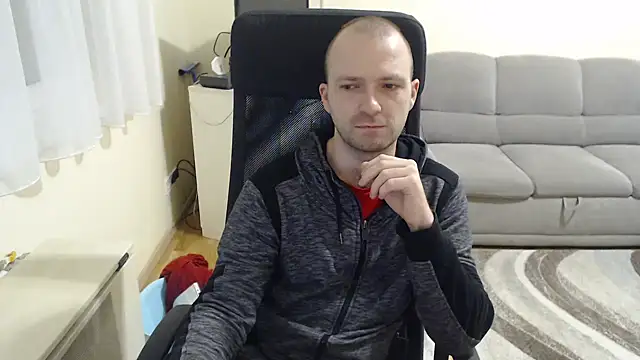 Snapshot of RealManHaveHairy chatting on 01.28.25 RealManHaveHairy online show from 01.28.25