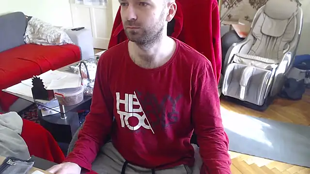 Snapshot of RealManHaveHairy chatting on 02.16.25 RealManHaveHairy online show from 02.16.25