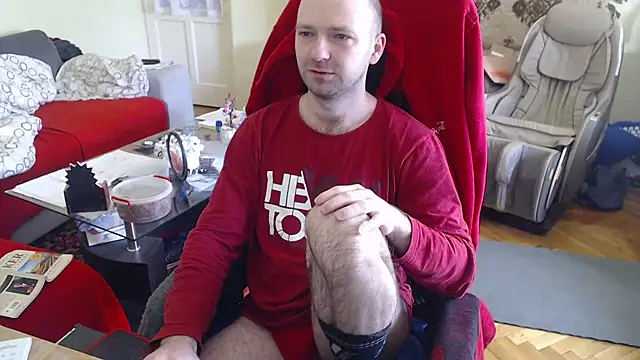 Snapshot of RealManHaveHairy chatting on 02.20.25 RealManHaveHairy online show from 02.20.25