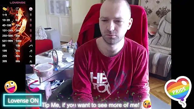 Snapshot of RealManHaveHairy chatting on 02.21.25 RealManHaveHairy online show from 02.21.25