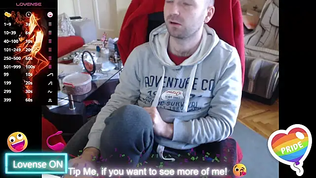 Snapshot of RealManHaveHairy chatting on 02.21.25 RealManHaveHairy online show from 02.21.25