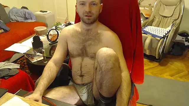 Snapshot of RealManHaveHairy chatting on 03.13.25 RealManHaveHairy online show from 03.13.25