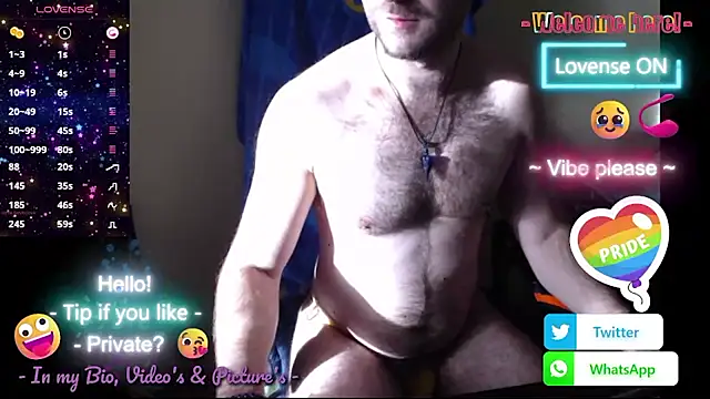 Snapshot of RealManHaveHairy chatting on 10.20.25 RealManHaveHairy online show from 10.20.25