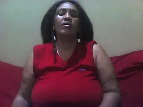 Snapshot of SexxyBoob chatting on 03.20.25 SexxyBoob online show from 03.20.25
