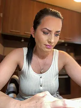 Hotmomcheckk  online show from 01.22.25