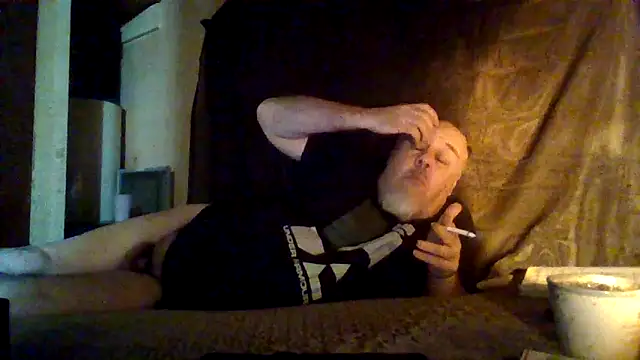 Snapshot of Nightshade7712 chatting on 10.01.25 Nightshade7712 online show from 10.01.25