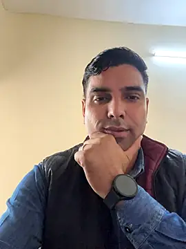 Snapshot of bull_4hottie chatting on 11.28.25 bull 4hottie online show from 11.28.25