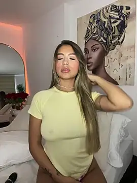  laura 02 online show from 01.24.25