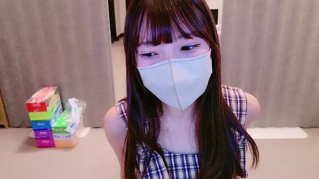 Snapshot of Naachan_ chatting on 12.13.24 Naachan online show from 12.13.24