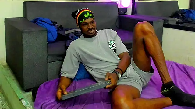 Terrance z online show from 11.16.25