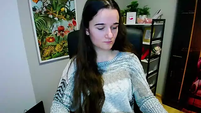 Snapshot of KateDelight chatting on 12.15.24 KateDelight online show from 12.15.24