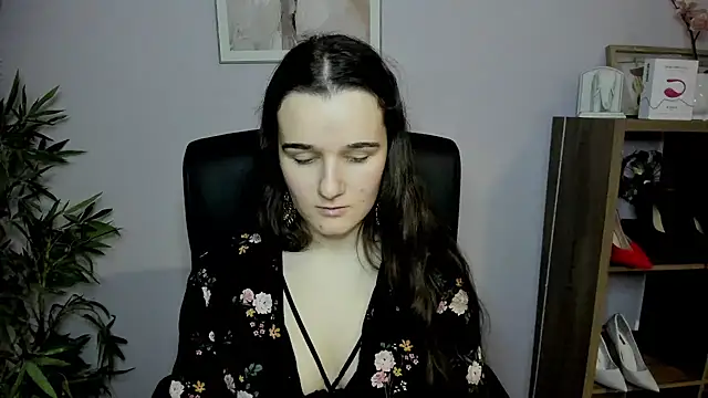 Snapshot of KateDelight chatting on 01.26.25 KateDelight online show from 01.26.25