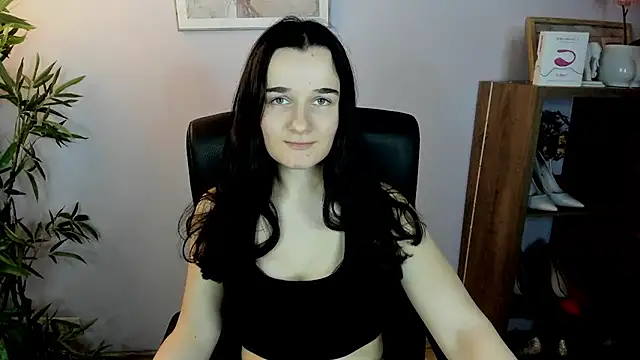 Snapshot of KateDelight chatting on 02.27.25 KateDelight online show from 02.27.25