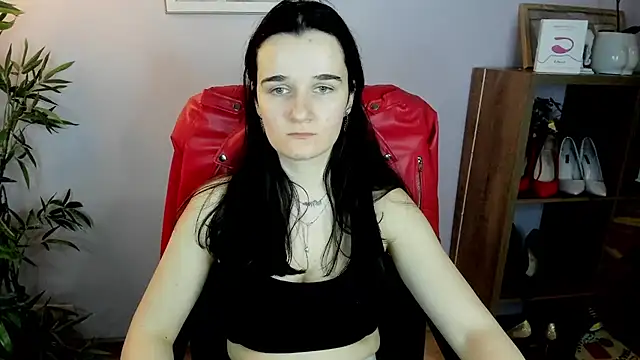 Snapshot of KateDelight chatting on 03.02.25 KateDelight online show from 03.02.25