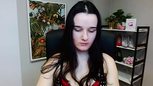 Snapshot of KateDelight chatting on 03.08.25 KateDelight online show from 03.08.25