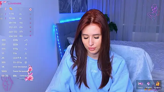 Snapshot of Milkissss chatting on 02.25.25 Milkissss online show from 02.25.25