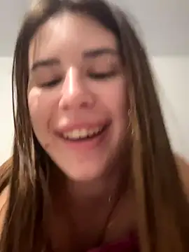 Snapshot of Milkissss chatting on 10.23.25 Milkissss online show from 10.23.25