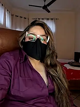 Snapshot of SEXY-Sardarni chatting on 01.31.25 SEXY-Sardarni online show from 01.31.25