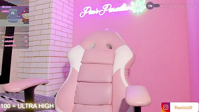 Snapshot of Putipaula3 chatting on 12.26.24 Putipaula3 online show from 12.26.24