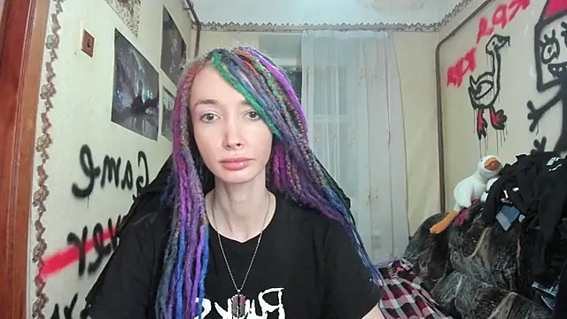 Roxy Silver online show from 12.31.24