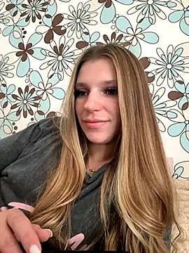 Snapshot of adel_secret chatting on 09.25.25 adel secret online show from 09.25.25