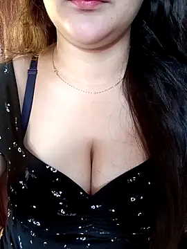 Snapshot of AK---47 chatting on 09.14.25 AK---47 online show from 09.14.25