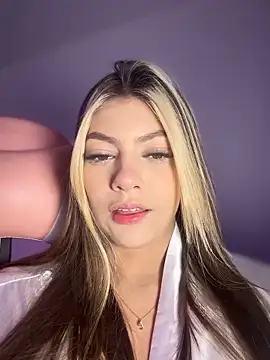 selenne schmitt online show from 01.15.25