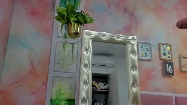 Idiris big online show from 01.26.25