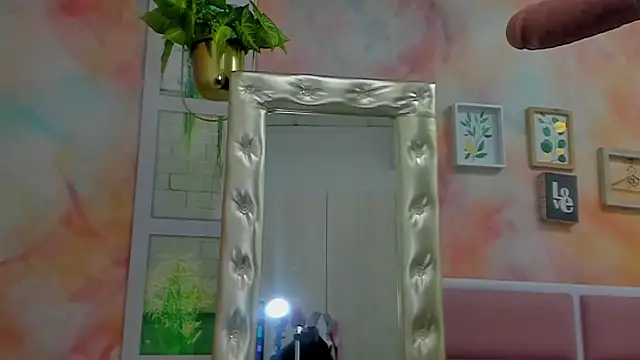 Idiris big online show from 01.29.25