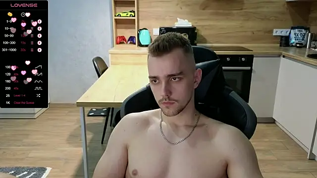 Snapshot of Larstar01 chatting on 01.22.25 Larstar01 online show from 01.22.25