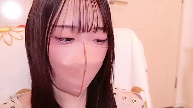 Snapshot of chan_yuma_tan chatting on 12.09.24 chan yuma tan online show from 12.09.24