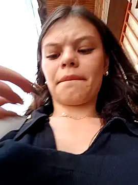 Snapshot of Violeta_12- chatting on 01.09.25 Violeta 12- online show from 01.09.25