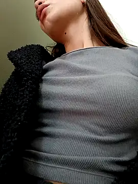 Snapshot of Violeta_12- chatting on 02.08.25 Violeta 12- online show from 02.08.25