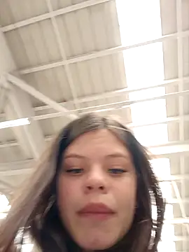 Snapshot of Violeta_12- chatting on 02.17.25 Violeta 12- online show from 02.17.25