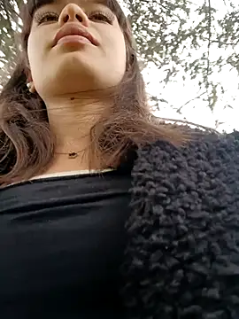 Snapshot of Violeta_12- chatting on 09.23.25 Violeta 12- online show from 09.23.25