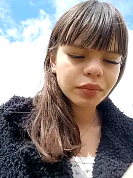 Snapshot of Violeta_12- chatting on 09.26.25 Violeta 12- online show from 09.26.25