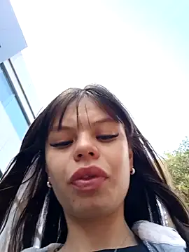 Snapshot of Violeta_12- chatting on 10.15.25 Violeta 12- online show from 10.15.25