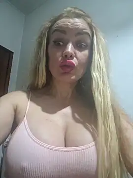 Snapshot of eva_ragazzadolce chatting on 11.11.25 eva ragazzadolce online show from 11.11.25