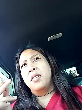 Snapshot of Gin4Cole chatting on 09.16.25 Gin4Cole online show from 09.16.25