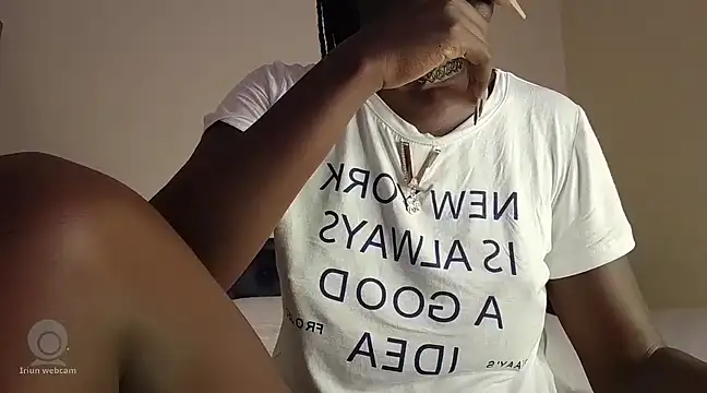 Snapshot of yourbarbie_ chatting on 03.14.25 yourbarbie online show from 03.14.25