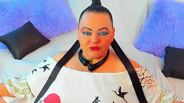 Snapshot of MilanaBiegert chatting on 01.08.25 MilanaBiegert online show from 01.08.25